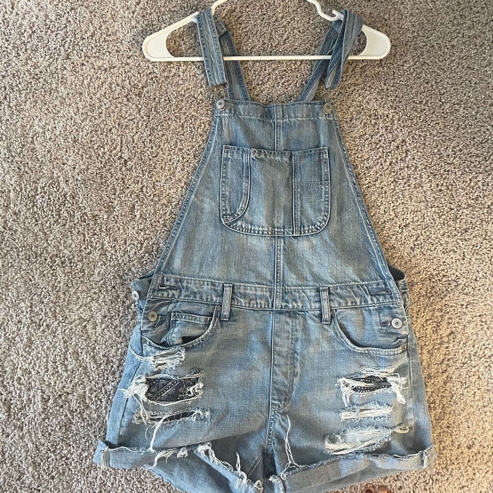 American Eagle overalls